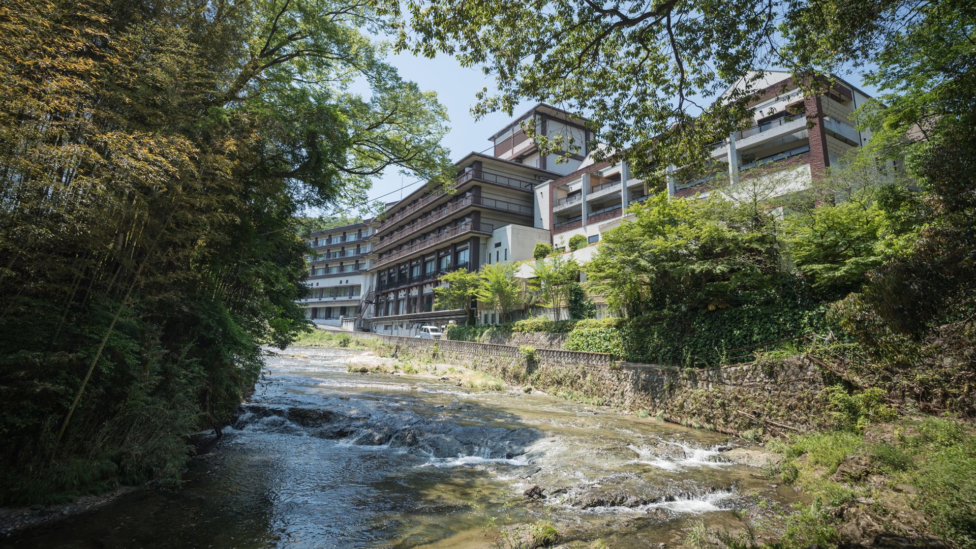 旅館外観1